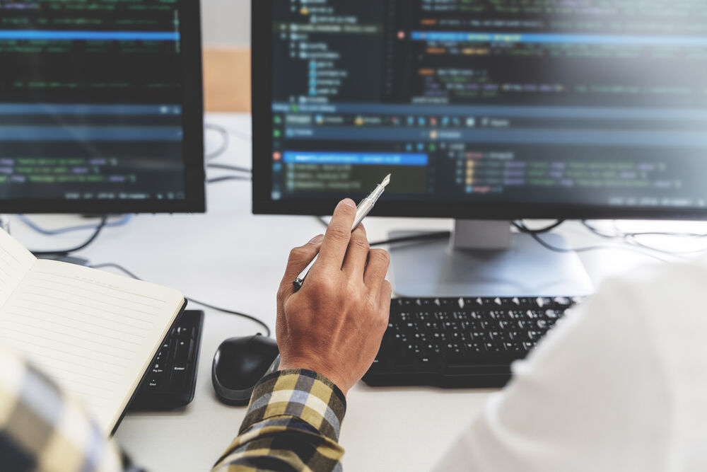 15. Computer numerically controlled tool programmers